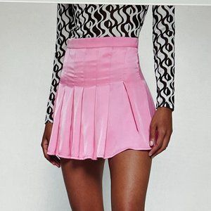 Glamorous Pink Sateen Pleated Mini Skirt New WithTags